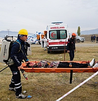 Nefes kesen deprem tatbikatı