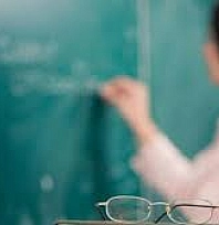 Öğretmen adayları 24 Kasım'a işsiz ve mesleki hayalinden vazgeçmiş giriyor