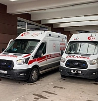 Okul bahçesinde akrep soktu