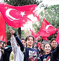 Okullarda ders zili çaldı