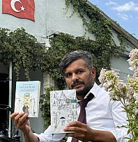 Öldü Diye Selası Okunan Adam Kitabıyla Geri Döndü