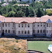 Osmanlı'dan günümüze kesintisiz eğitim veren 11 okuldan biri