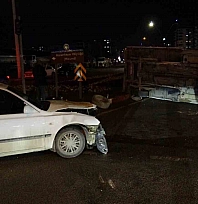 Malatya'da otomobil ile çarpışan kamyonet devrildi: 1 yaralı
