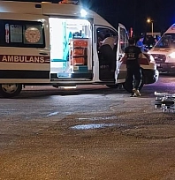 Otomobil ile motosiklet çarpıştı: 1 yaralı