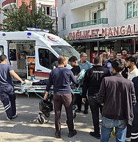 Otomobil ile motosiklet çarpıştı: 1 yaralı