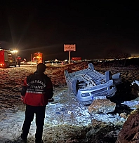 Otomobil takla attı, sürücü ağır yaralandı