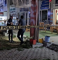 Otoparkta beyzbol sopalı ve bıçaklı kavga: 3 yaralı
