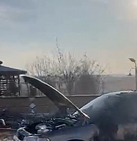 Park halindeki araç kundaklandı