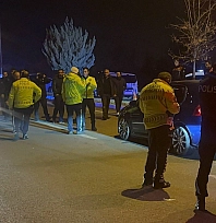 Polisten kaçan alkollü sürücü 3 araca çarptı