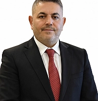 Sadıkoğlu'nun oy pusulası rengi belli oldu