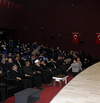 'Şehitler Gecesi' programı düzenlendi