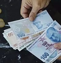 SGK resmen duyurdu! Emekli maaş farkları hesaplara yatıyor: İşte ödeme yapılacak tarih!