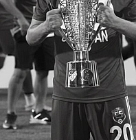 Silahlı saldırıya uğrayan eski futbolcu hayatını kaybetti