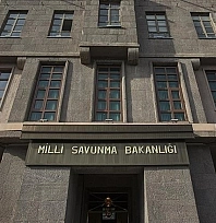 Sınır kapısında Türk bayrağına saldırı: MSB'den flaş açıklama geldi!