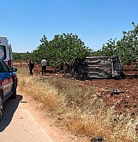 Takla atan otomobilde 3 kişi yaralandı