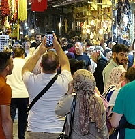 Tarihi mekanlarında adım atacak yer kalmadı