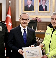 TFF'den yürek ısıtan ödül: Fair Play'in kazananı polis memuru oldu