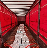 Tırdan 18 kaçak göçmen çıktı!