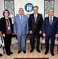 Kongre heyetinden Rektör Akpolat'a ziyaret