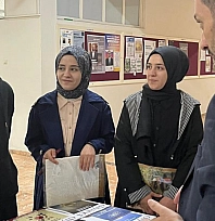 Üniversiteli gençler için manevi gelişim standı açıldı