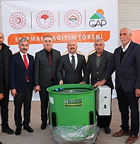 Üreticiye güç veren tarım ekipmanı desteği