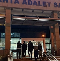 Uyuşturucu operasyonunda 4 şahıs tutuklandı