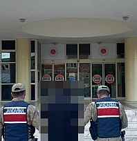 Uyuşturucudan aranan şahıs yakalandı