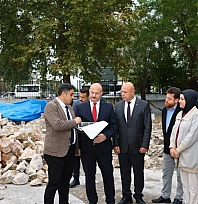 Vali Küçük, Arkeoloji Müzesi inşaatında incelemelerde bulundu
