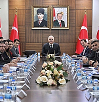 Vali Zorluoğlu'ndan bağımlılıkla mücadele kararlılığı