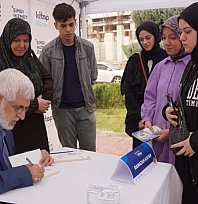 Yazar Ramazan Kayan, okurlarıyla buluştu