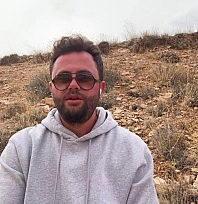 Yer altındaki yuvadan kangal yavruları çıktı!