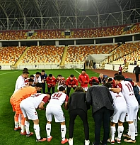 Yeşilyurtspor 3 puanı 4 golle aldı