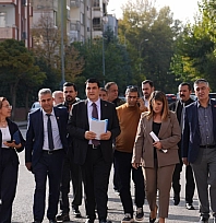 Yılmaz'dan Değirmiçem ve Sarıgüllük'e ziyaret