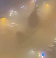 Yoğun sisde göz gözü görmedi