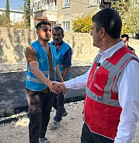 Yol çalışmaları hız kazandı