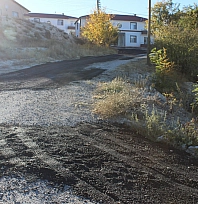 Yol ve çevre düzenleme çalışmaları devam ediyor