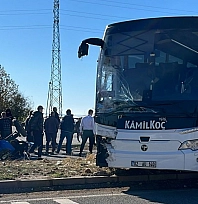 Yolcu otobüsü ile traktör çarpıştı: 1 yaralı