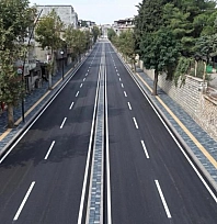 Yollar bir bir asfaltlanıyor