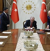 Yüksek Askeri Şura kararları açıklandı: 61 general ve amiral emekliliğe ayrıldı
