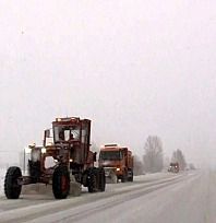 Yüksek kesimler beyaza büründü