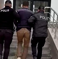 Zehir taciri kıskıvrak yakalandı