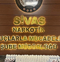 Zehir Tacirine Darbe: Binlerce Sentetik Ecza Ele Geçirildi