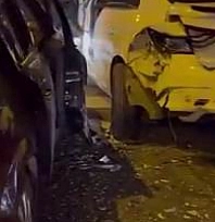 Zincirleme trafik kazası: 3 yaralı