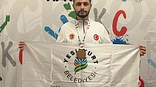 Yeşilyurt Belediyesporlu Ömer Faruk Yılmaz dünya üçüncüsü oldu