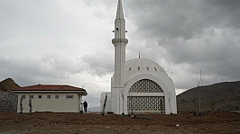 Deprem konutlarındaki camiler Ramazan'a yetişecek mi?