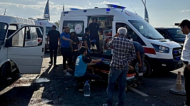 Malatya'da minibüs ile kamyonet çarpıştı: 6 kişi yaralandı