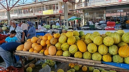 Malatya'nın Irmaklı kavunu tezgahlarda yerini aldı