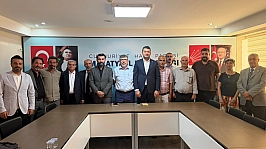 'Parti hiç kimsenin şahsi mülkü değildir'