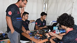 TEKNOFEST coşkusu Malatya'da: İHA yarışlarında gençlerin yerli projeleri sahne aldı