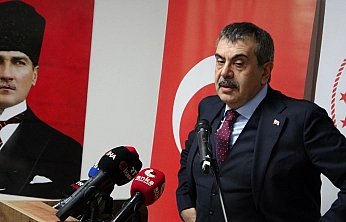 Bakan Tekin Malatya'da görme engelli öğrencilerle bir arada: İhtiyaçlar yerinde tespit edilecek!